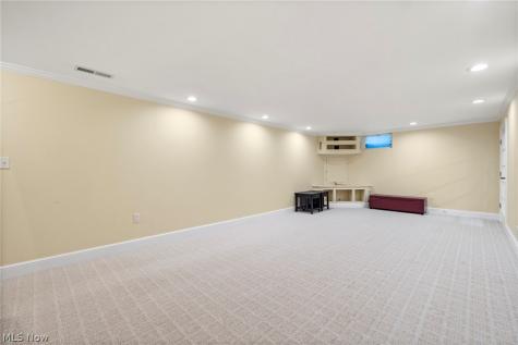 3871 Greentree Road Stow OH 44224