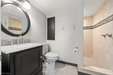 3871 Greentree Road Stow OH 44224
