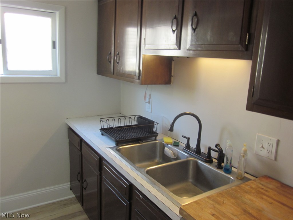 12503 Lena Avenue Cleveland OH 44135