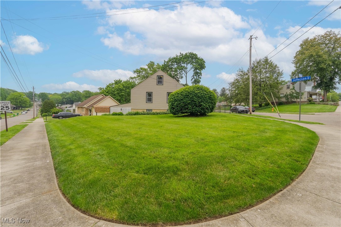 1706 Jefferson Road NE Massillon OH 44646