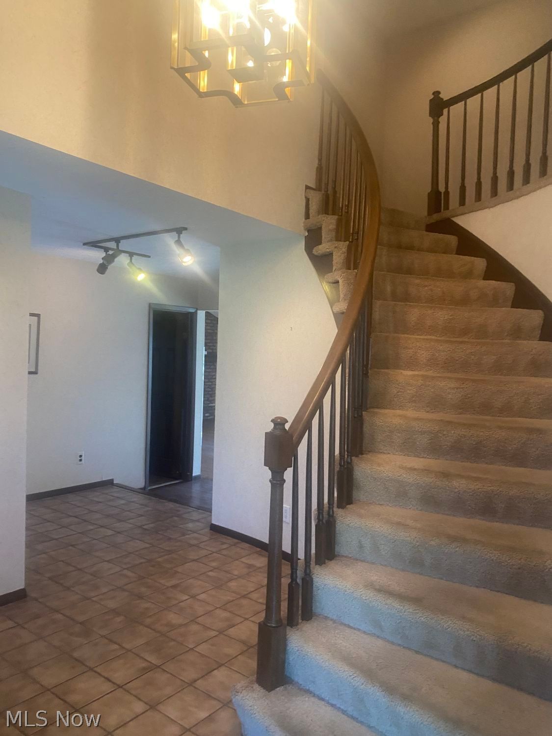9376 Knights Way Brecksville OH 44141