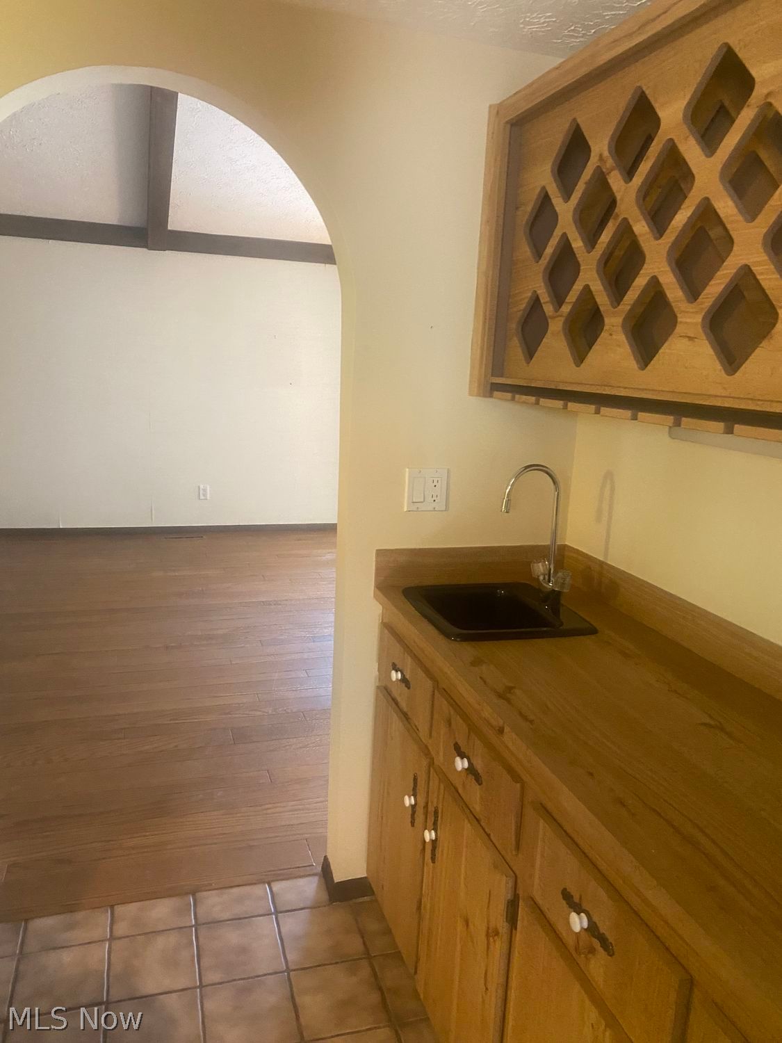 9376 Knights Way Brecksville OH 44141