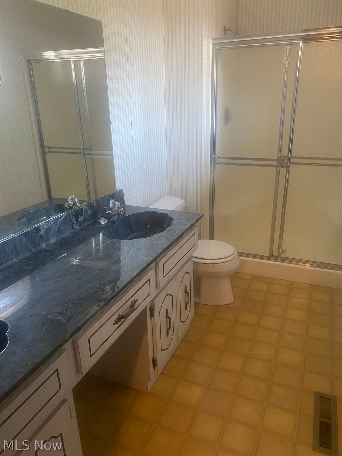 9376 Knights Way Brecksville OH 44141
