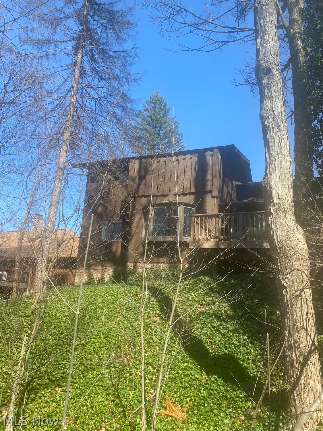 9376 Knights Way Brecksville OH 44141