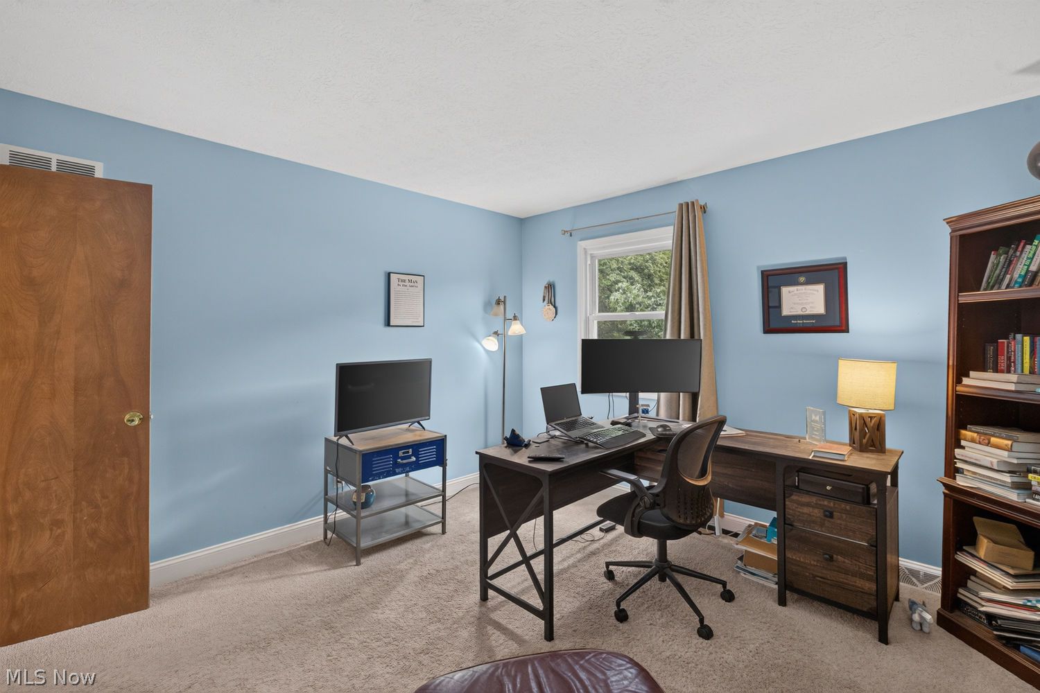 590 Inverlane Drive Sagamore Hills OH 44067