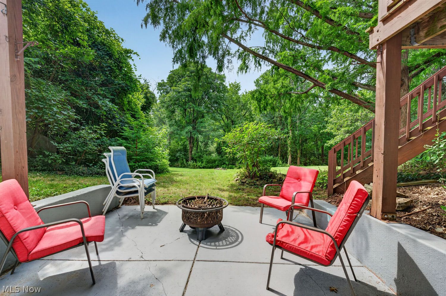 590 Inverlane Drive Sagamore Hills OH 44067