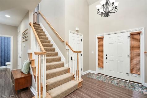 4127 Overbrook Drive Brecksville OH 44141
