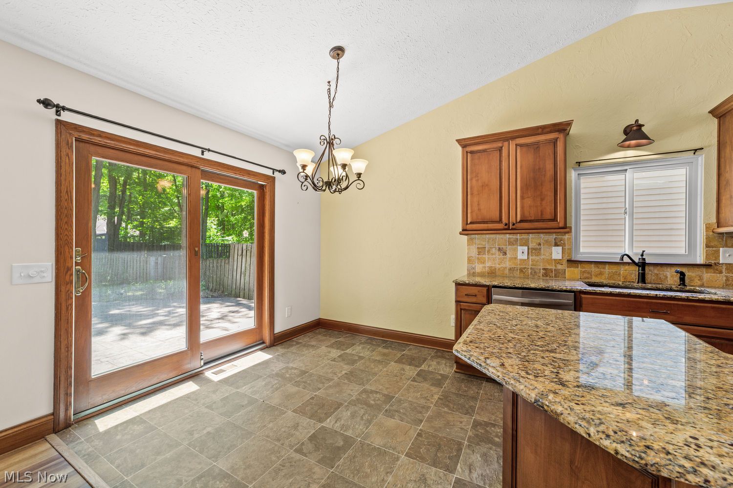 230 Maplelawn Drive Berea OH 44017