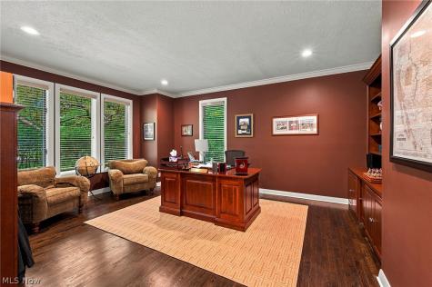 80 Easton Lane Moreland Hills OH 44022