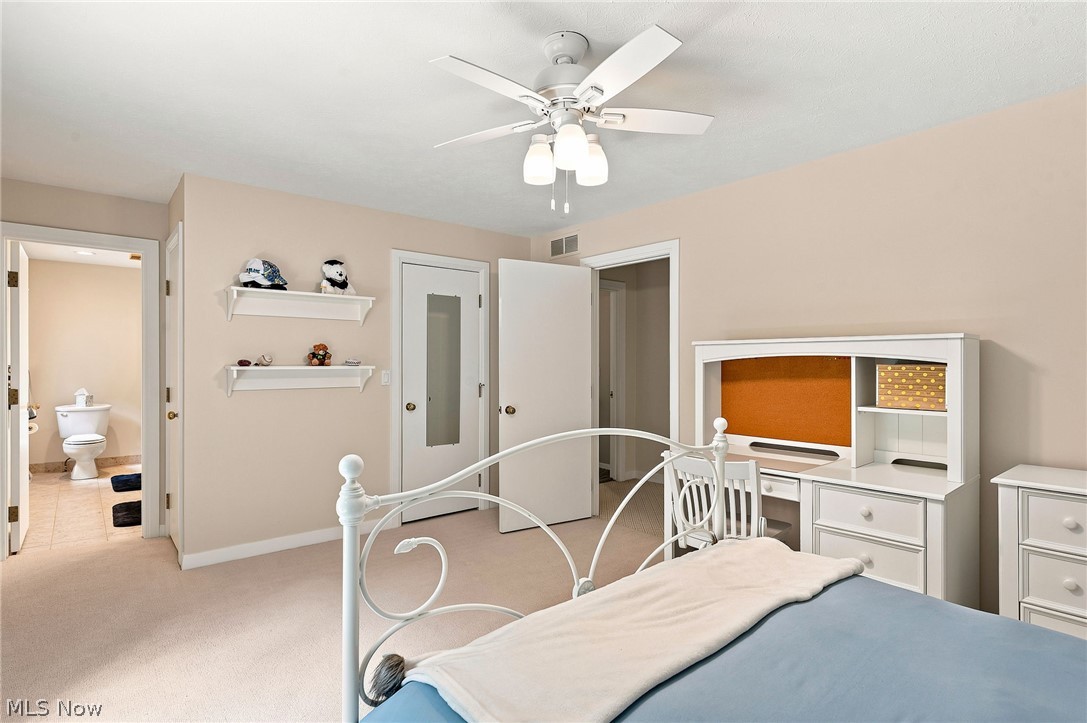 80 Easton Lane Moreland Hills OH 44022