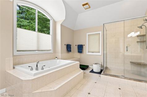 80 Easton Lane Moreland Hills OH 44022