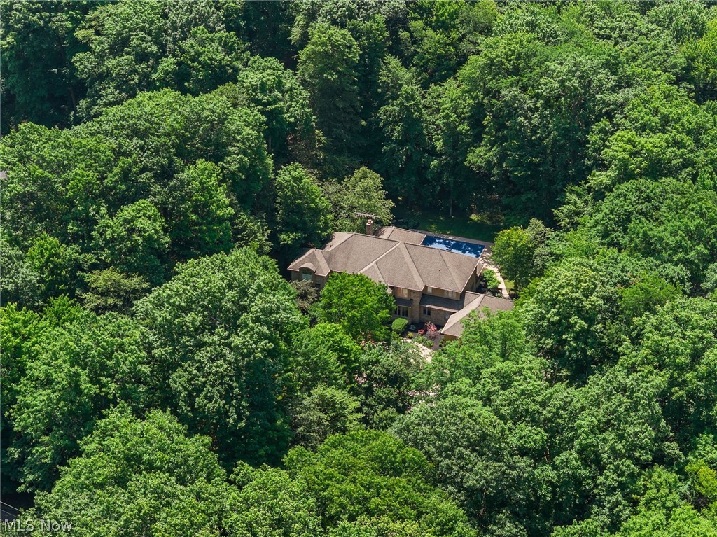 80 Easton Lane Moreland Hills OH 44022