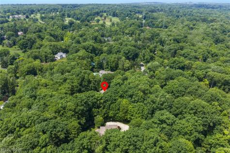 80 Easton Lane Moreland Hills OH 44022