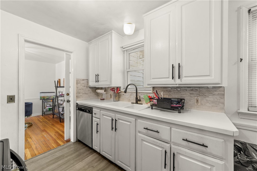 1232 Dorsh Road South Euclid OH 44121