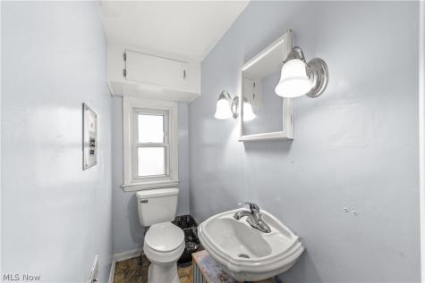 1232 Dorsh Road South Euclid OH 44121
