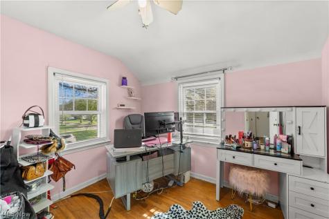 1232 Dorsh Road South Euclid OH 44121