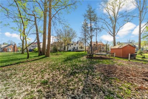 1232 Dorsh Road South Euclid OH 44121