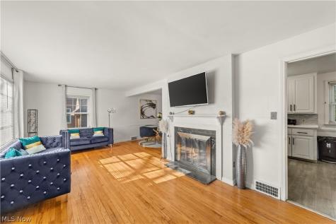 1232 Dorsh Road South Euclid OH 44121