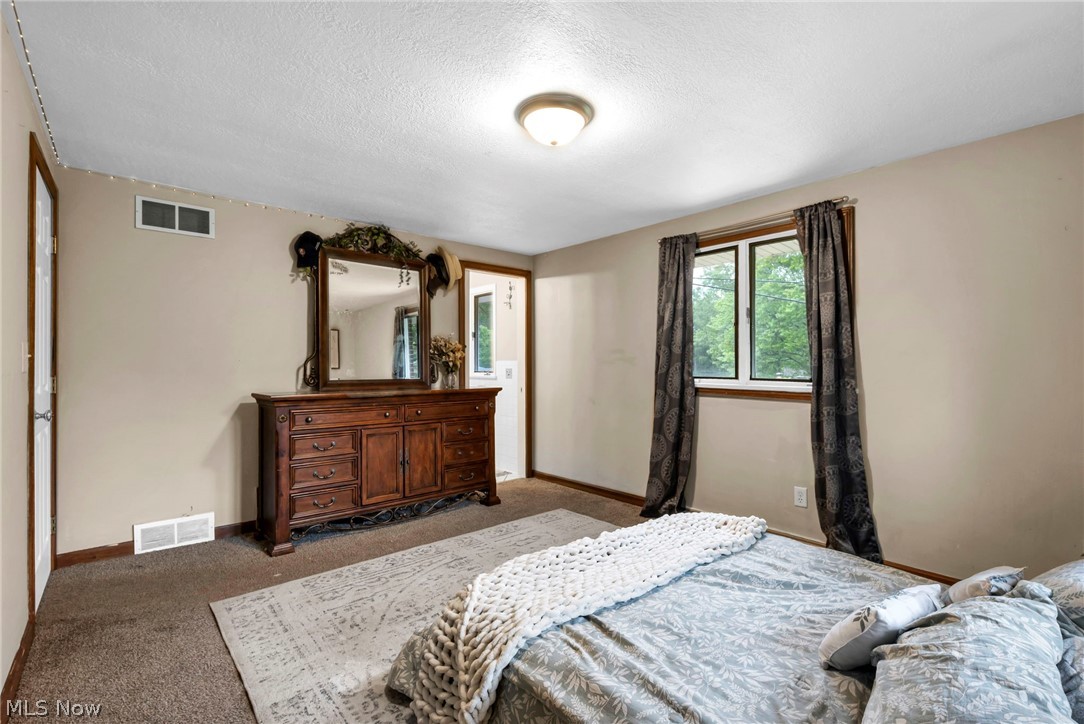 4841 Glenennis Circle NW Canton OH 44708