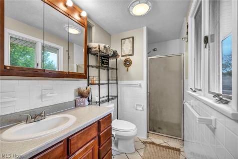 4841 Glenennis Circle NW Canton OH 44708