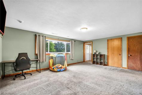 4841 Glenennis Circle NW Canton OH 44708