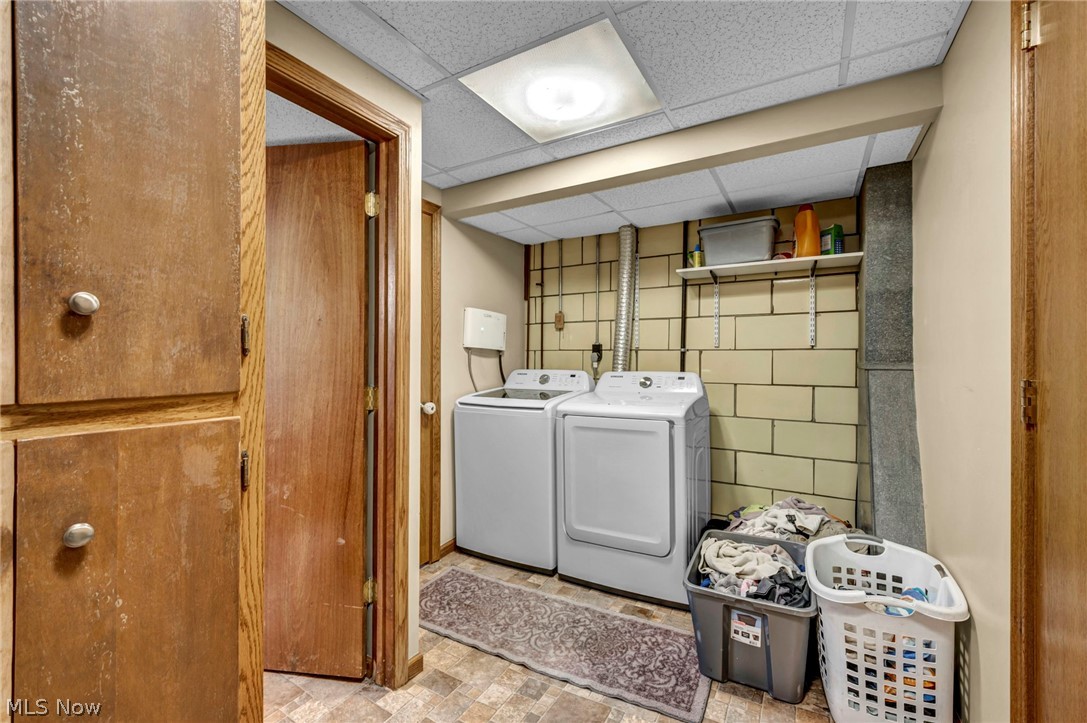 4841 Glenennis Circle NW Canton OH 44708