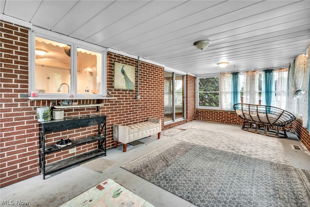 4841 Glenennis Circle NW Canton OH 44708
