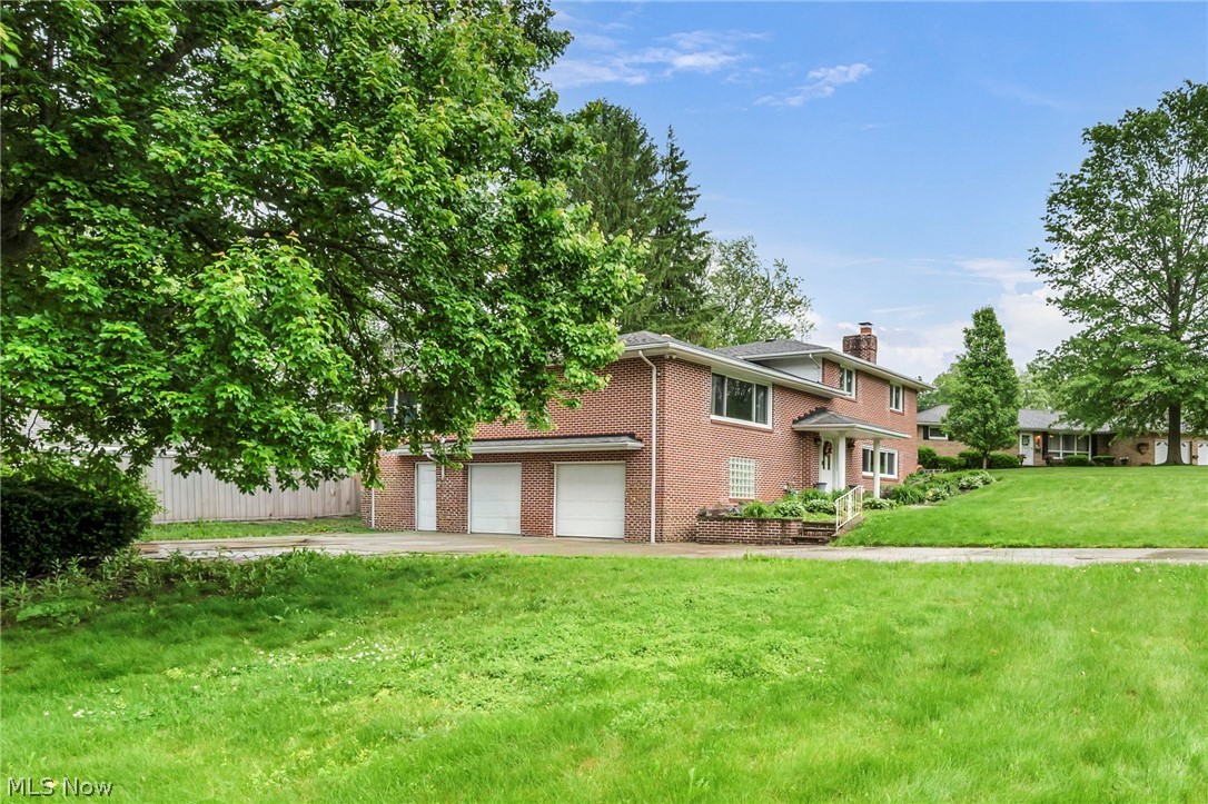 4841 Glenennis Circle NW Canton OH 44708
