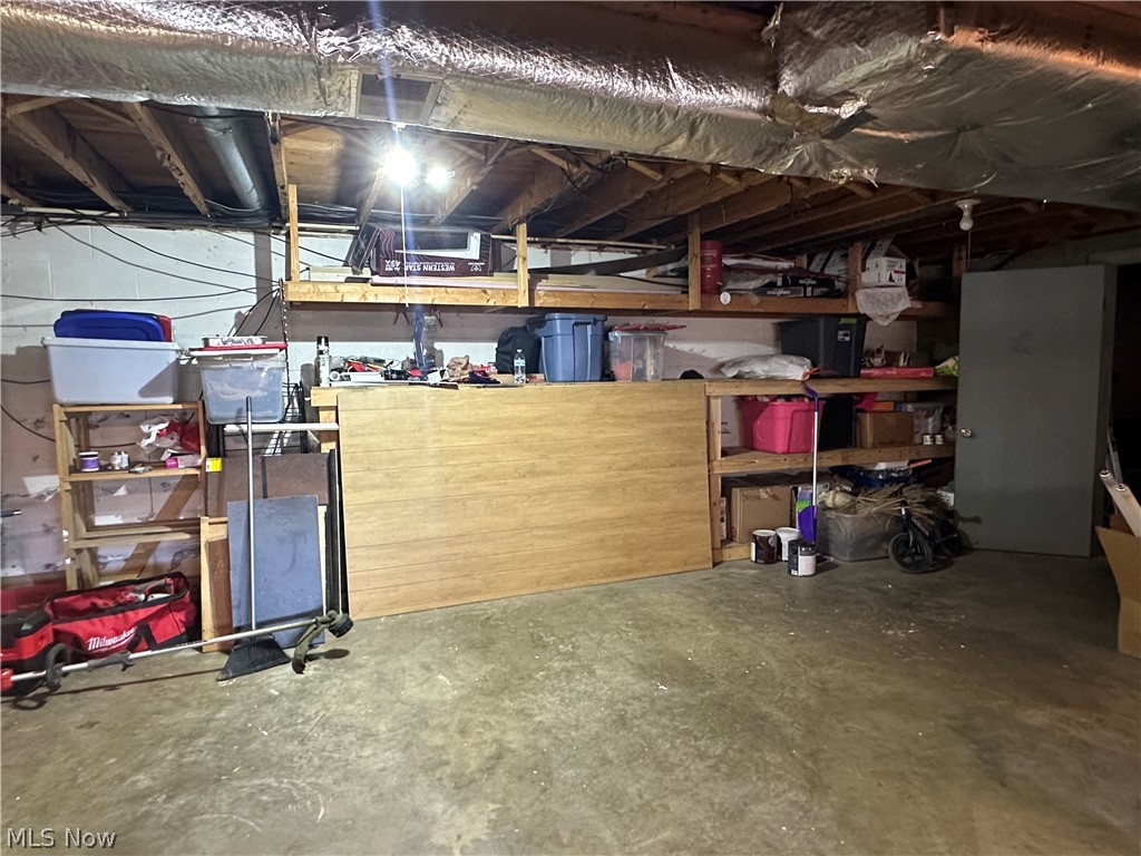 9188 S Yuma Trail Negley OH 44441