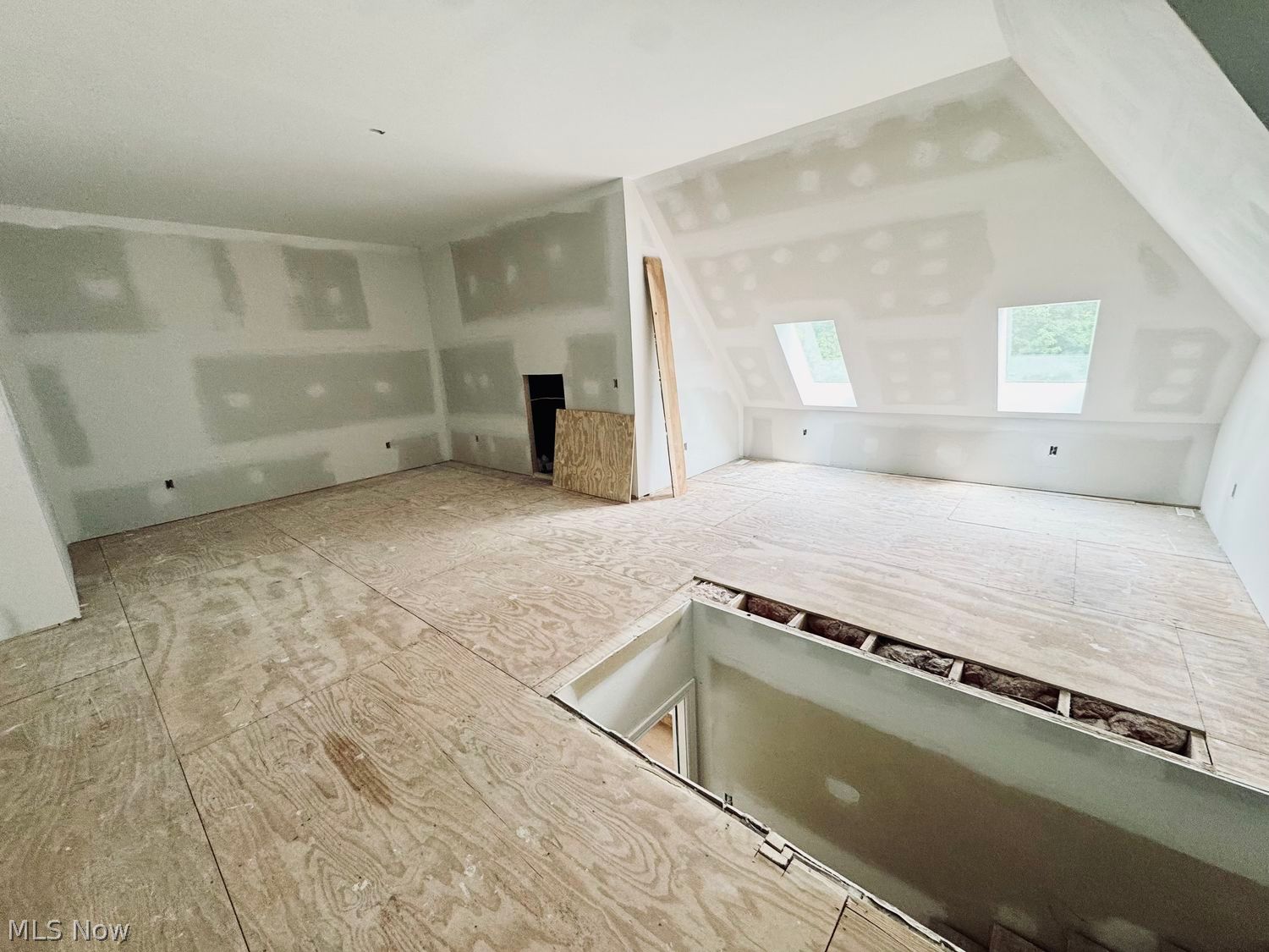 500 Club Drive Aurora OH 44202