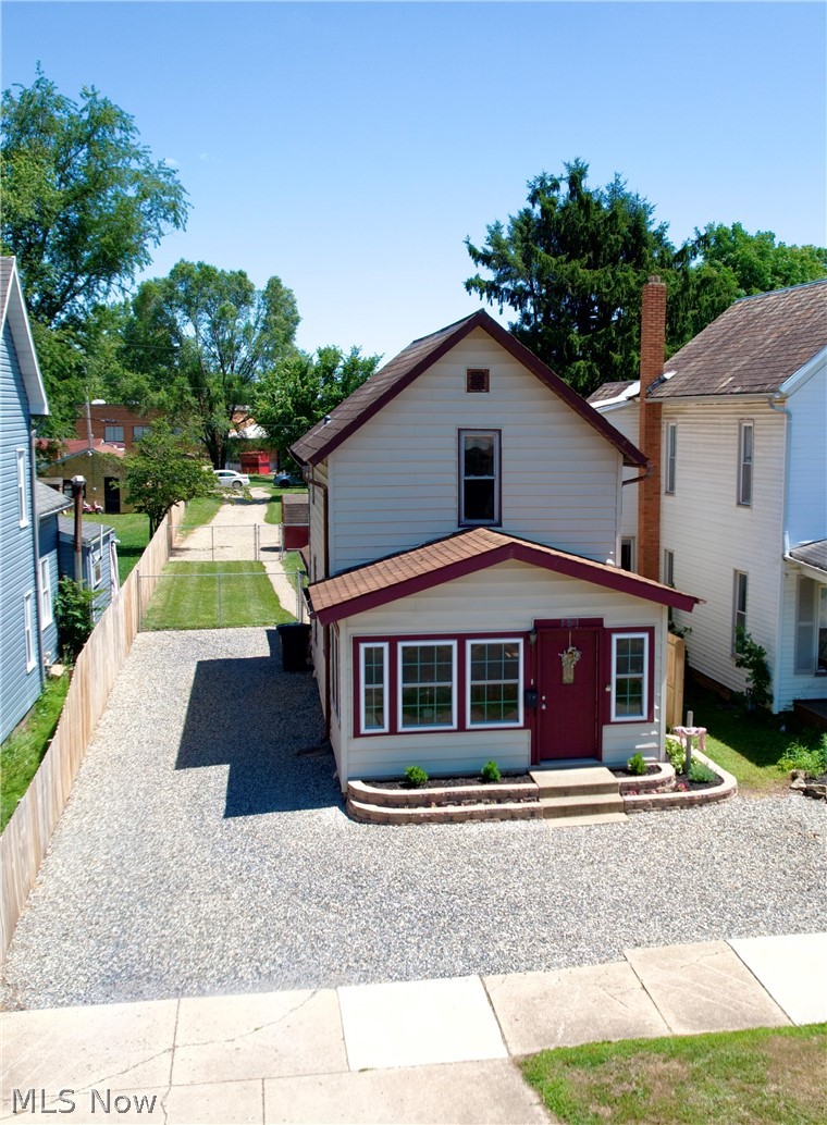 151 Beaver Avenue NE New Philadelphia OH 44663