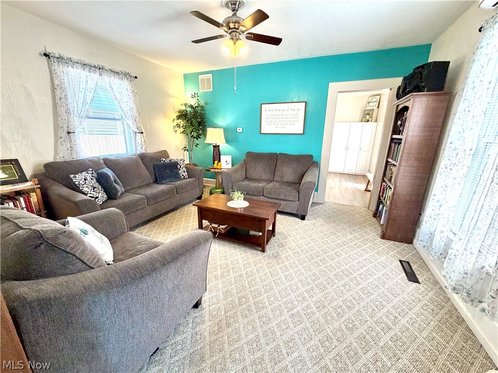 151 Beaver Avenue NE New Philadelphia OH 44663