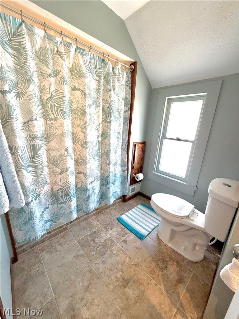 151 Beaver Avenue NE New Philadelphia OH 44663