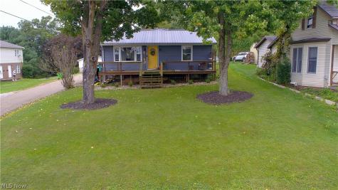 136 N School Street Millersburg OH 44654
