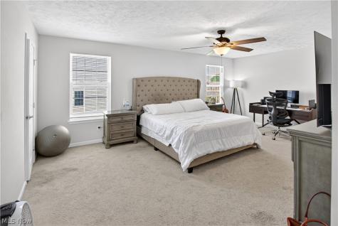 3241 Boettler Street NE Canton OH 44721