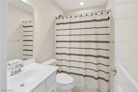 3241 Boettler Street NE Canton OH 44721