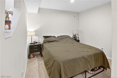 3241 Boettler Street NE Canton OH 44721