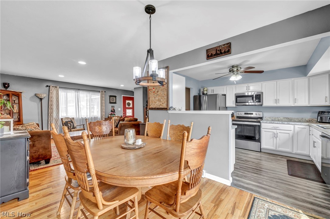 24281 Lebern Drive North Olmsted OH 44070