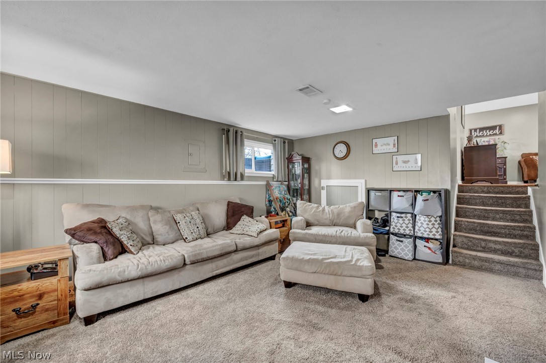 24281 Lebern Drive North Olmsted OH 44070