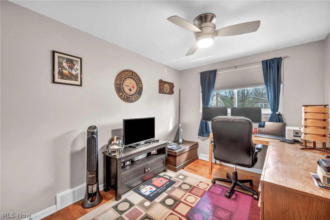 24281 Lebern Drive North Olmsted OH 44070