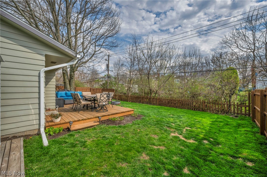 24281 Lebern Drive North Olmsted OH 44070