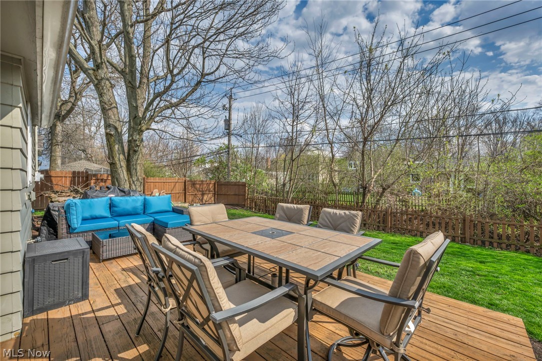24281 Lebern Drive North Olmsted OH 44070