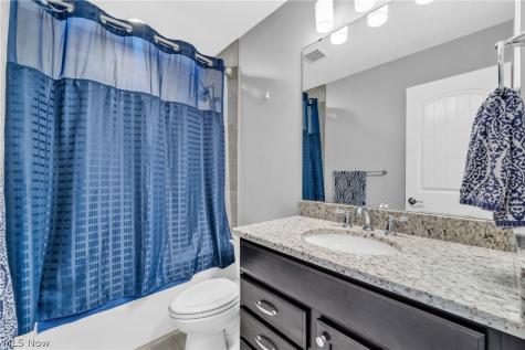 36505 Capri Lane North Ridgeville OH 44039