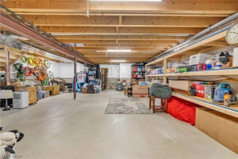 36505 Capri Lane North Ridgeville OH 44039