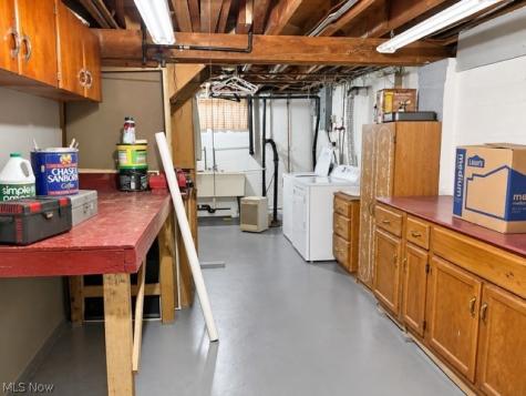10208 Johnnycake Rdg Road Painesville OH 44077