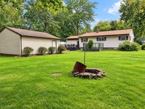 10208 Johnnycake Rdg Road Painesville OH 44077