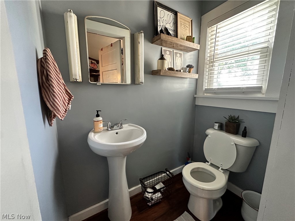 817 Walnut Street Caldwell OH 43724