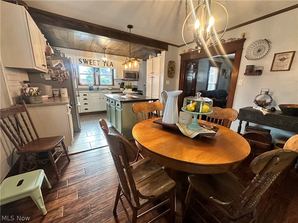 817 Walnut Street Caldwell OH 43724