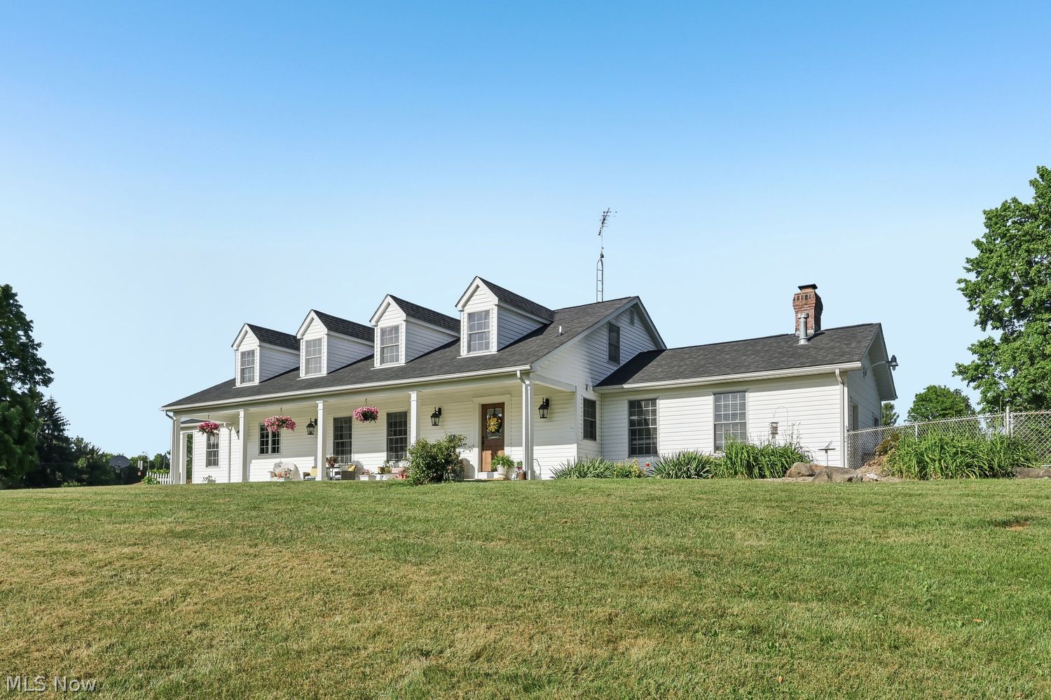 1645 Nelson Lane Bristolville OH 44402