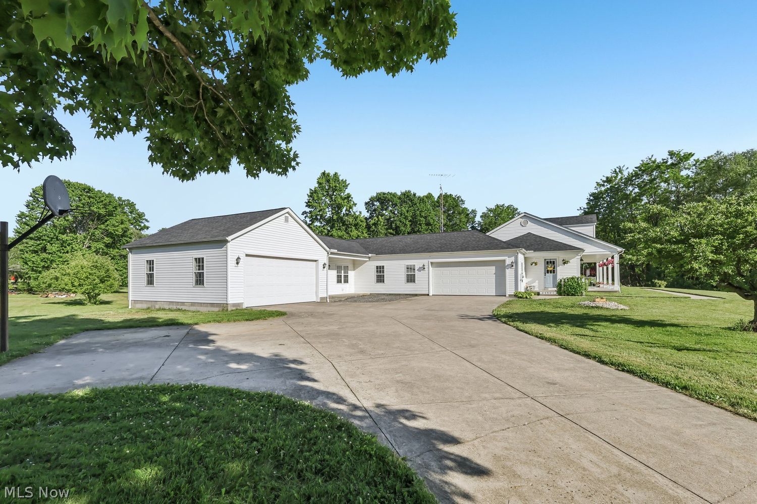1645 Nelson Lane Bristolville OH 44402